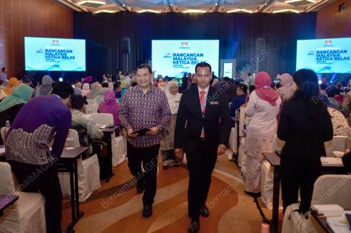 RAFIZI RAMLI