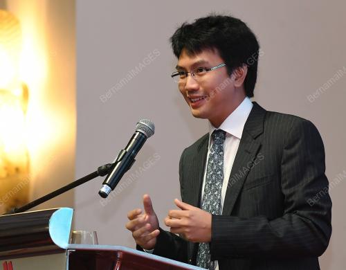 TUNKU ZAIN AL-'ABIDIN TUANKU MUHRIZ