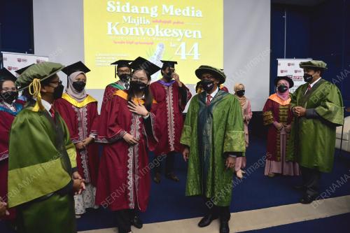 PROF DR MOHD ROSLAN SULAIMAN