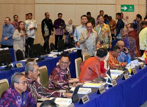 DATUK SERI ANWAR IBRAHIM