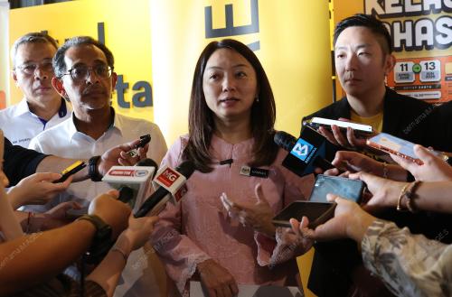 HANNAH YEOH