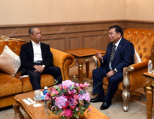 TAN SRI MUHYIDDIN YASSIN