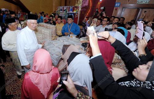 PTJ03_06092012_RAYA_JPM