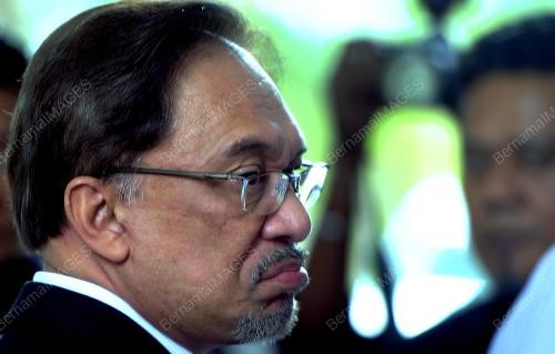 PTJ03_06112014_ANWAR