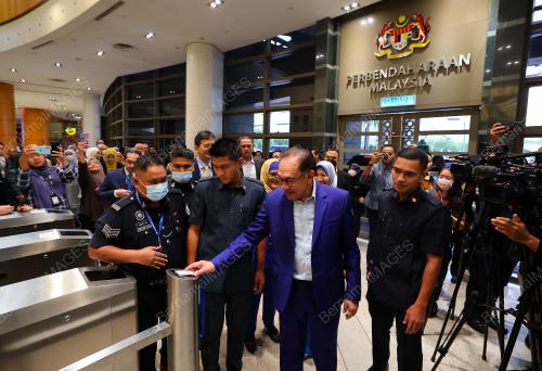 DATUK SERI ANWAR IBRAHIM