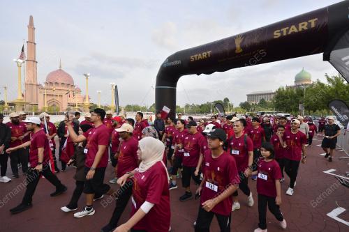 DATUK SERI FADILLAH YUSOF