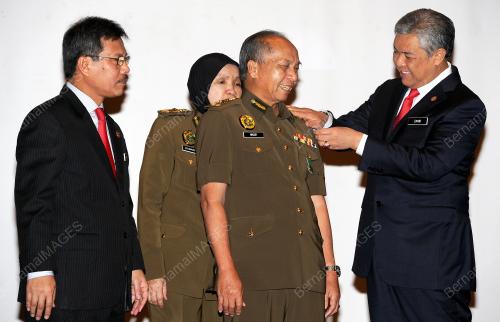 PTJ03_07042016_PERHIMPUNAN