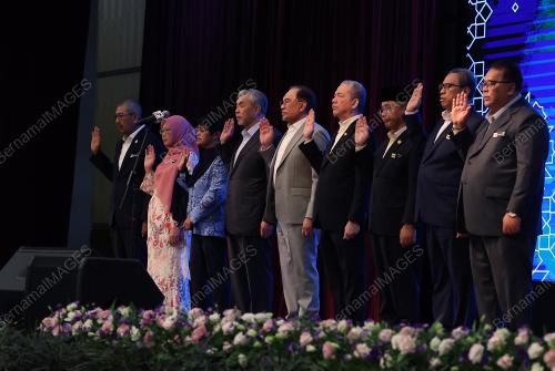DATUK SERI ANWAR IBRAHIM