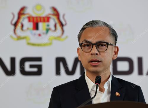 DATUK FAHMI FADZIL