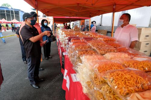 DATUK SERI DR RONALD KIANDEE