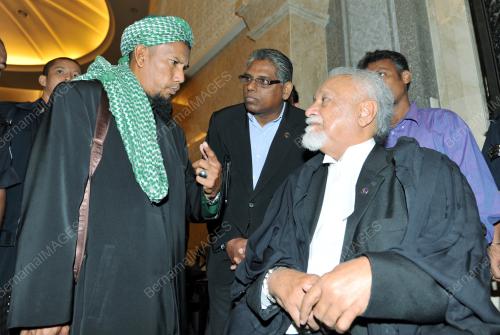PTJ03_08032012_IMAN_MAHKAMAH