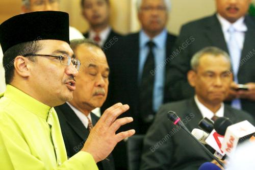 HISHAMUDDIN TUN HUSSEIN