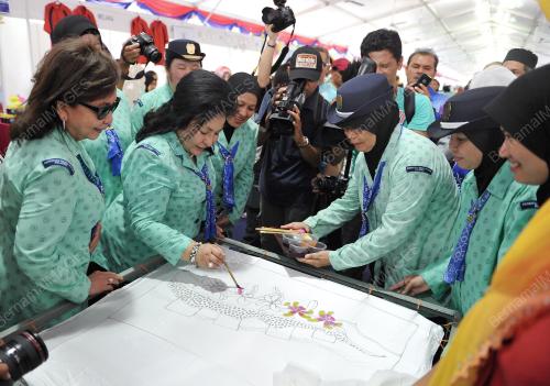 PTJ03_08062014_PUTERI