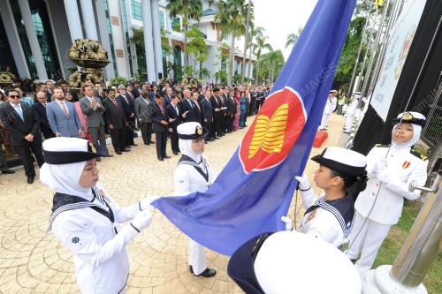 PTJ03_08082016_ASEAN
