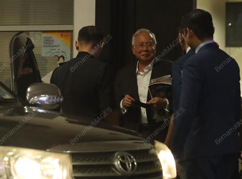DATUK SERI NAJIB TUN RAZAK