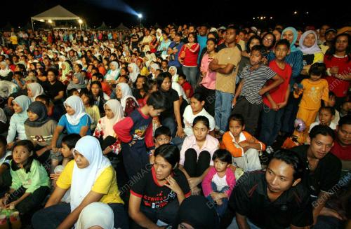 TAHUN BARU 2006
