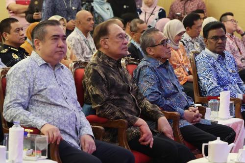 DATUK SERI ANWAR IBRAHIM