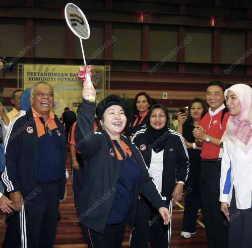 ROSMAH MANSOR