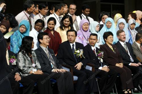 LIOW TIONG LAI