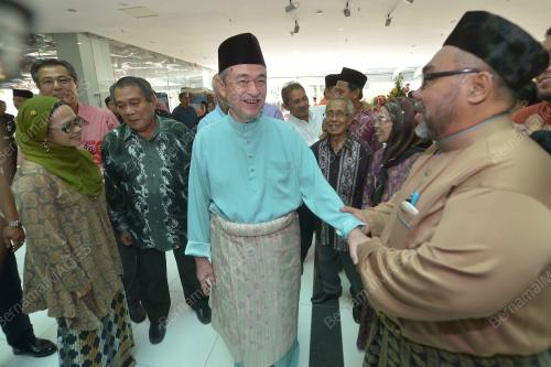 PTJ03_09072017_LEGASI_PAKLAH