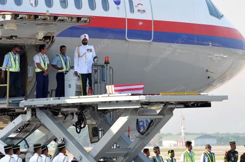 PTJ03_09092014_MH17