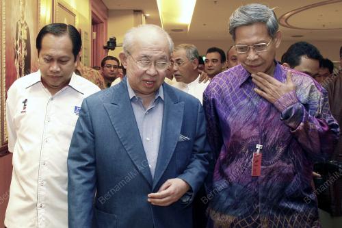 TENGKU RAZALEIGH HAMZAH