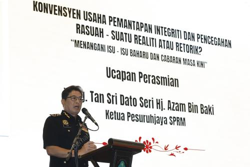 TAN SRI AZAM BAKI
