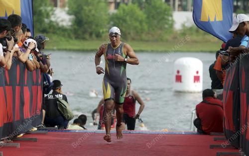 PTJ03_10042014_IRONMAN