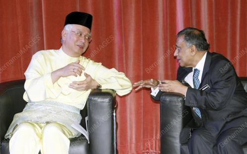 DATUK SERI MOHD NAJIB TUN ABDUL RAZAK