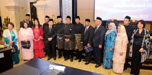 TUN ZAKI TUN AZMI