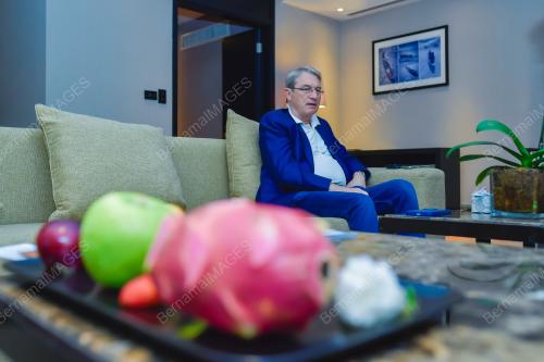 DATUK SERI HARALD LINK