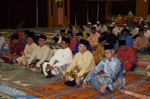 MUSTAPA MOHAMED