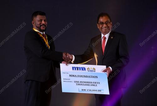 DR MURUGA RAJ