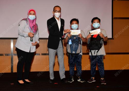 DATUK MUHAMMAD AZMI MOHD ZAIN