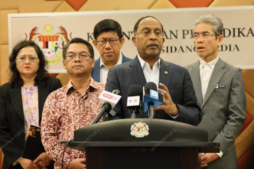 DATUK SERI DR ZAMBRY ABD KADIR