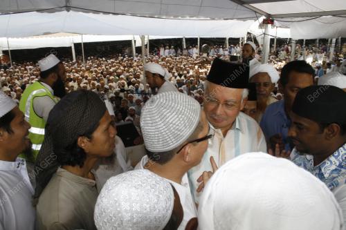 MOHD NAJIB TUN ABDUL RAZAK