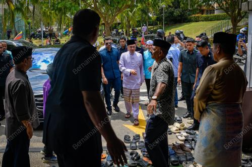 DATUK SERI ANWAR IBRAHIM