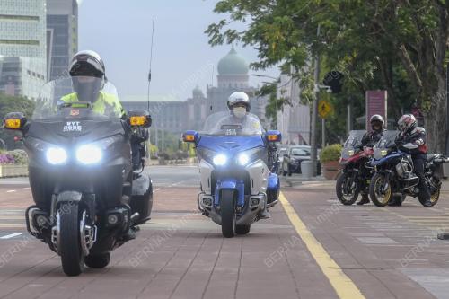 BERIADAH DI PUTRAJAYA