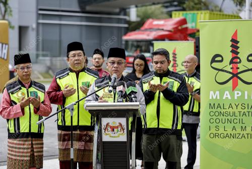 DATUK DR MOHD NA'IM MOKHTAR