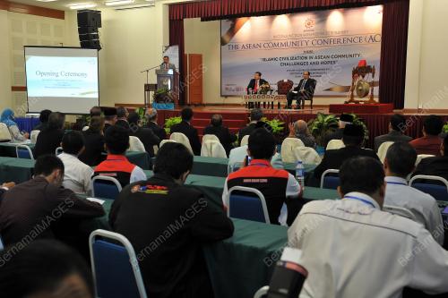 PTJ03_11112015_ASEAN