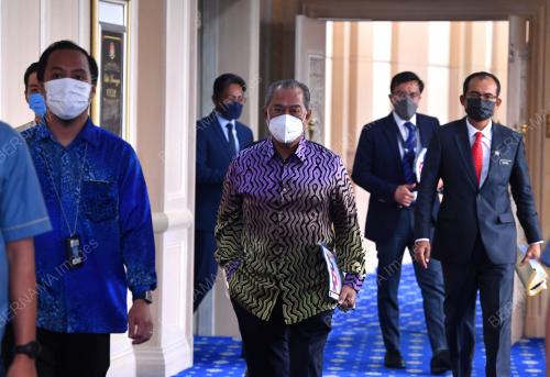 TAN SRI MUHYIDDIN YASSIN