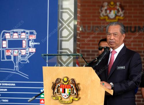 TAN SRI MUHYIDDIN MOHD YASSIN