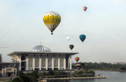 PTJ03_12032015_BALLOON