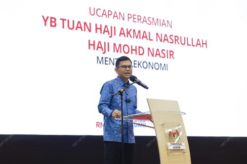AKMAL NASRULLAH MOHD NASIR