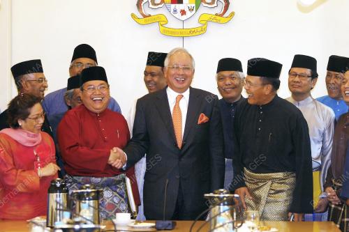 MOHD NAJIB TUN ABDUL RAZAK