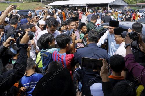 DATUK SERI ANWAR IBRAHIM