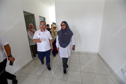 DATUK AIMAN ATHIRAH SABU