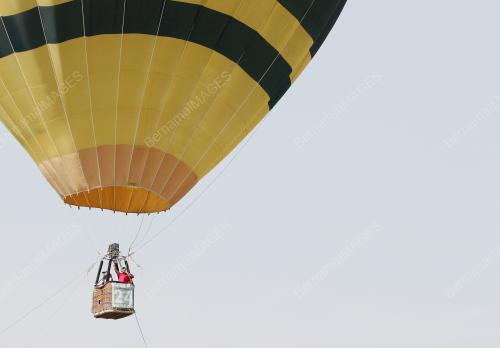 PTJ03_13032016_HOTAIRBALLON