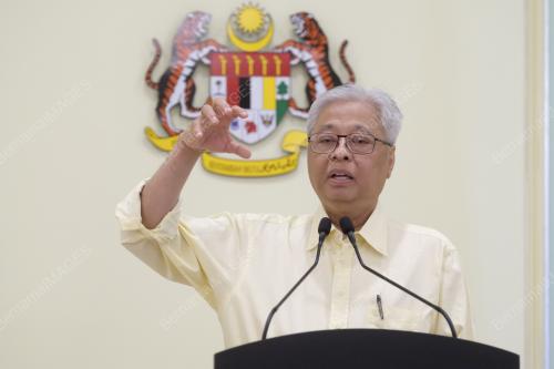 DATUK SERI ISMAIL SABRI YAAKOB