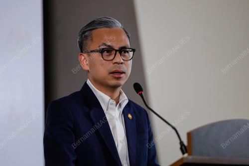 FAHMI FADZIL